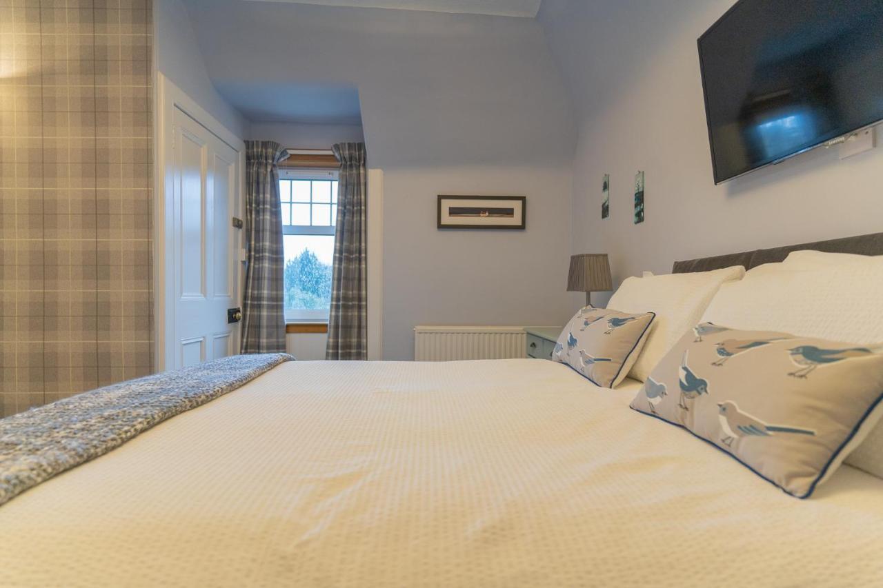 Firtree Bed And Breakfast At Galvelbeg House Crieff Exteriér fotografie