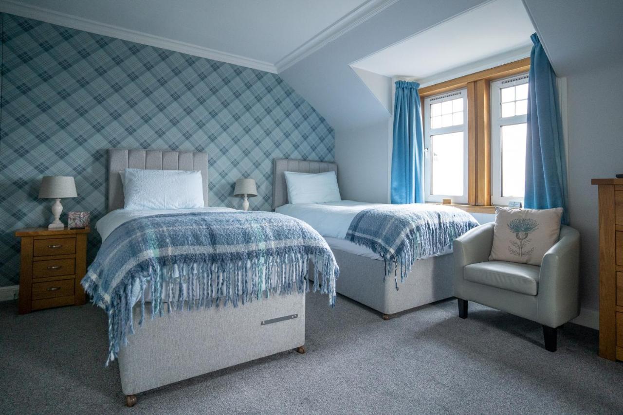 Firtree Bed And Breakfast At Galvelbeg House Crieff Exteriér fotografie